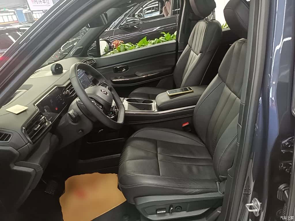 NIO ES8, 2022 15