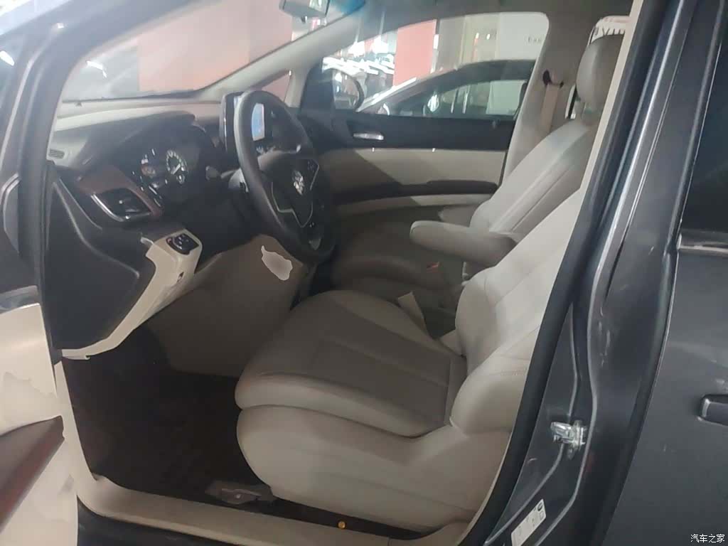 Buick GL8, 2020 15