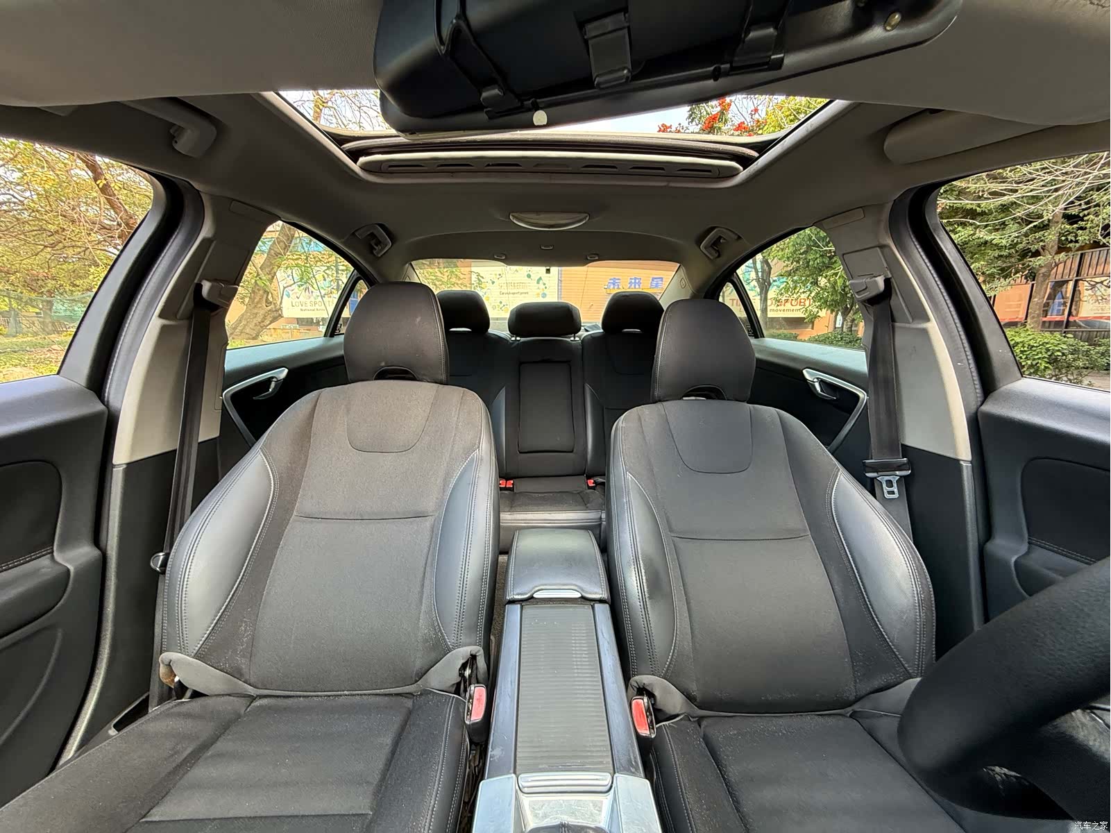 Volvo S60, 2015 10