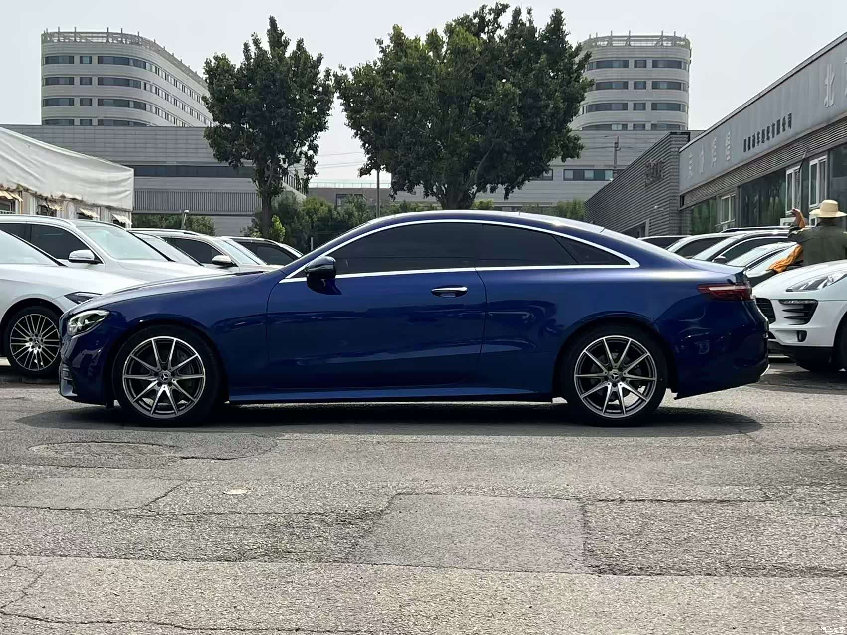 Mercedes-Benz E-Class, 2021 4
