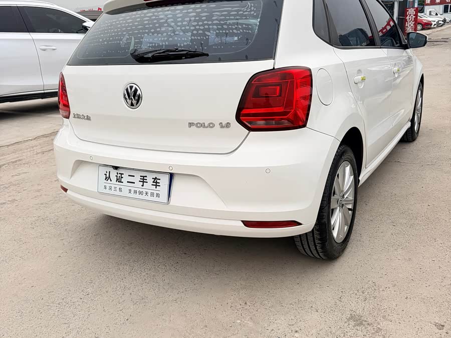 Volkswagen Polo 2015, фото 4