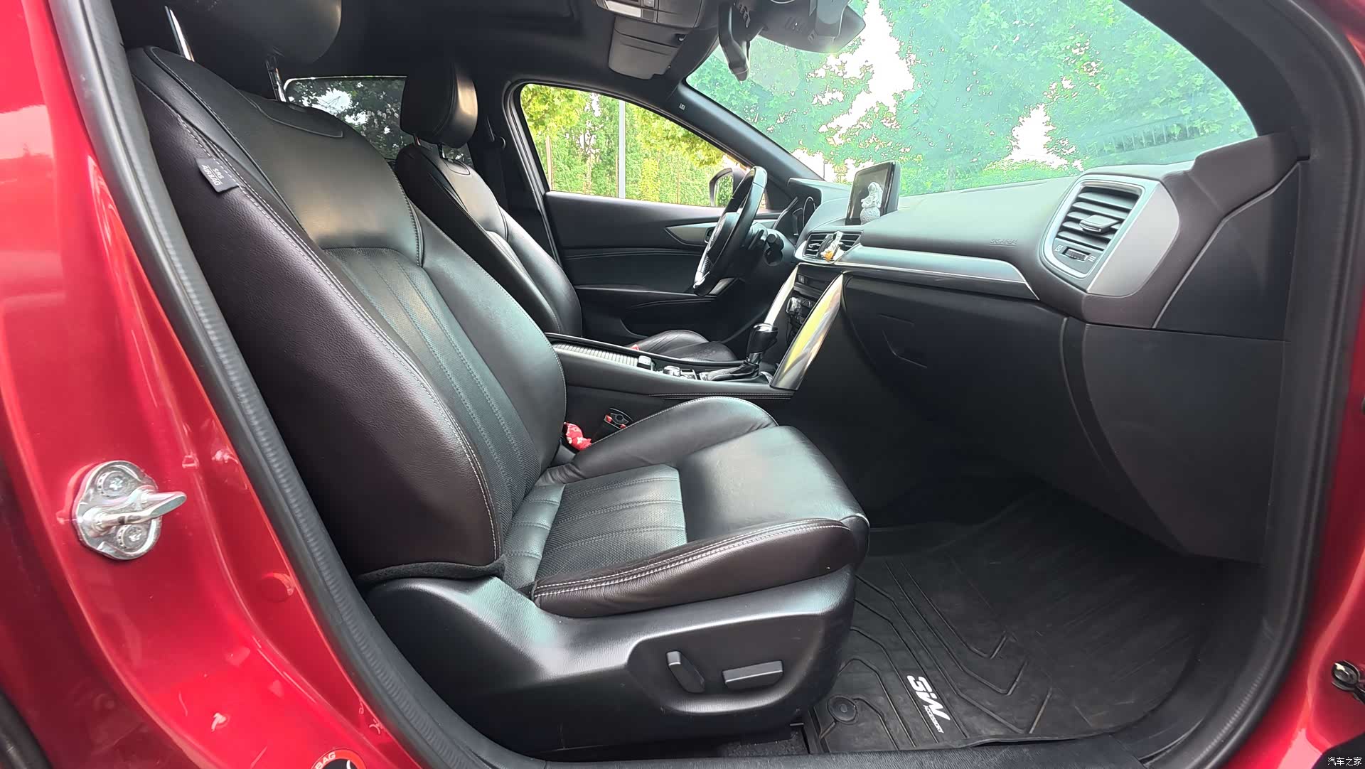 Mazda CX-4, 2017 10
