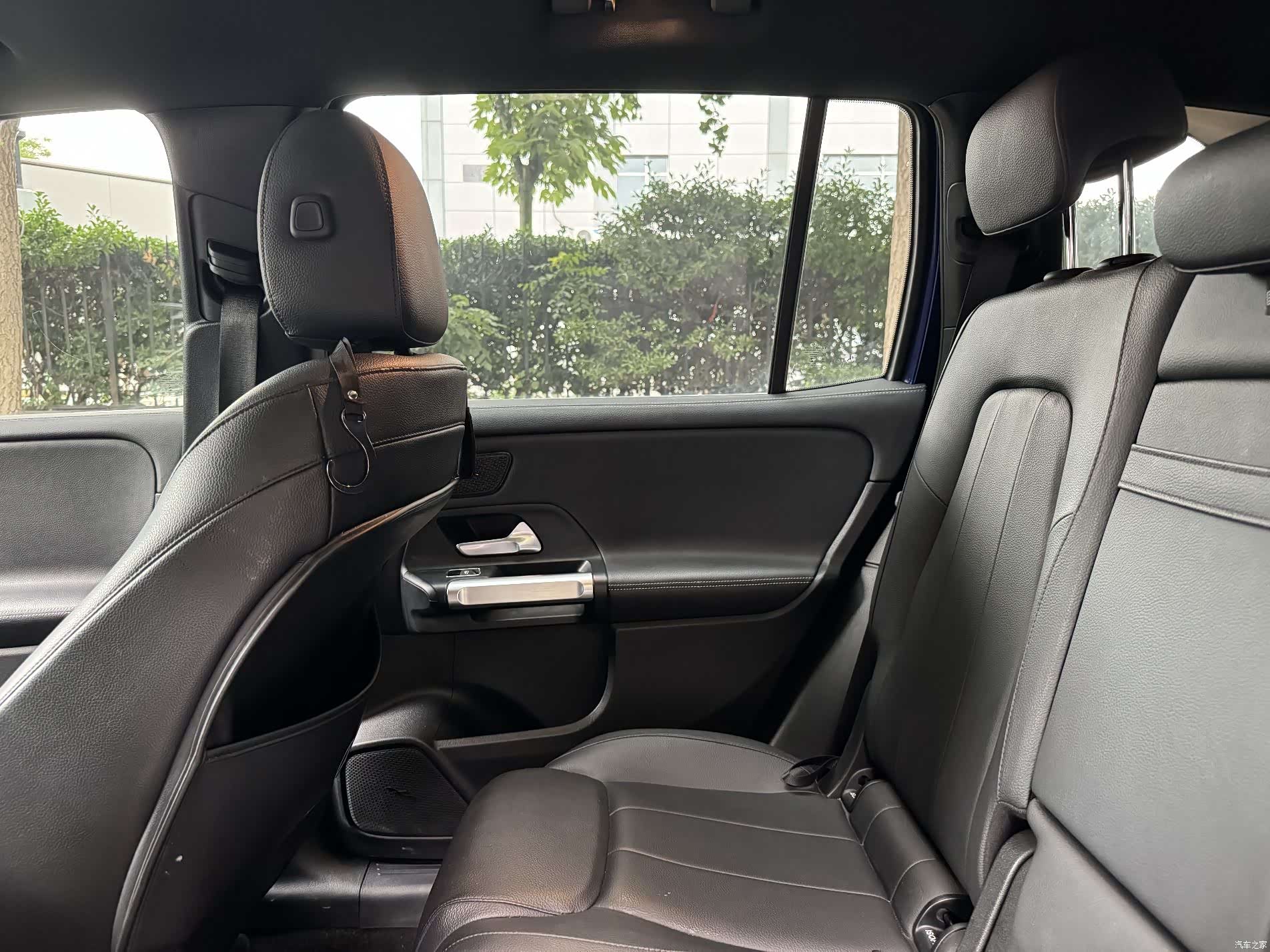 Mercedes-Benz GLB, 2021 10