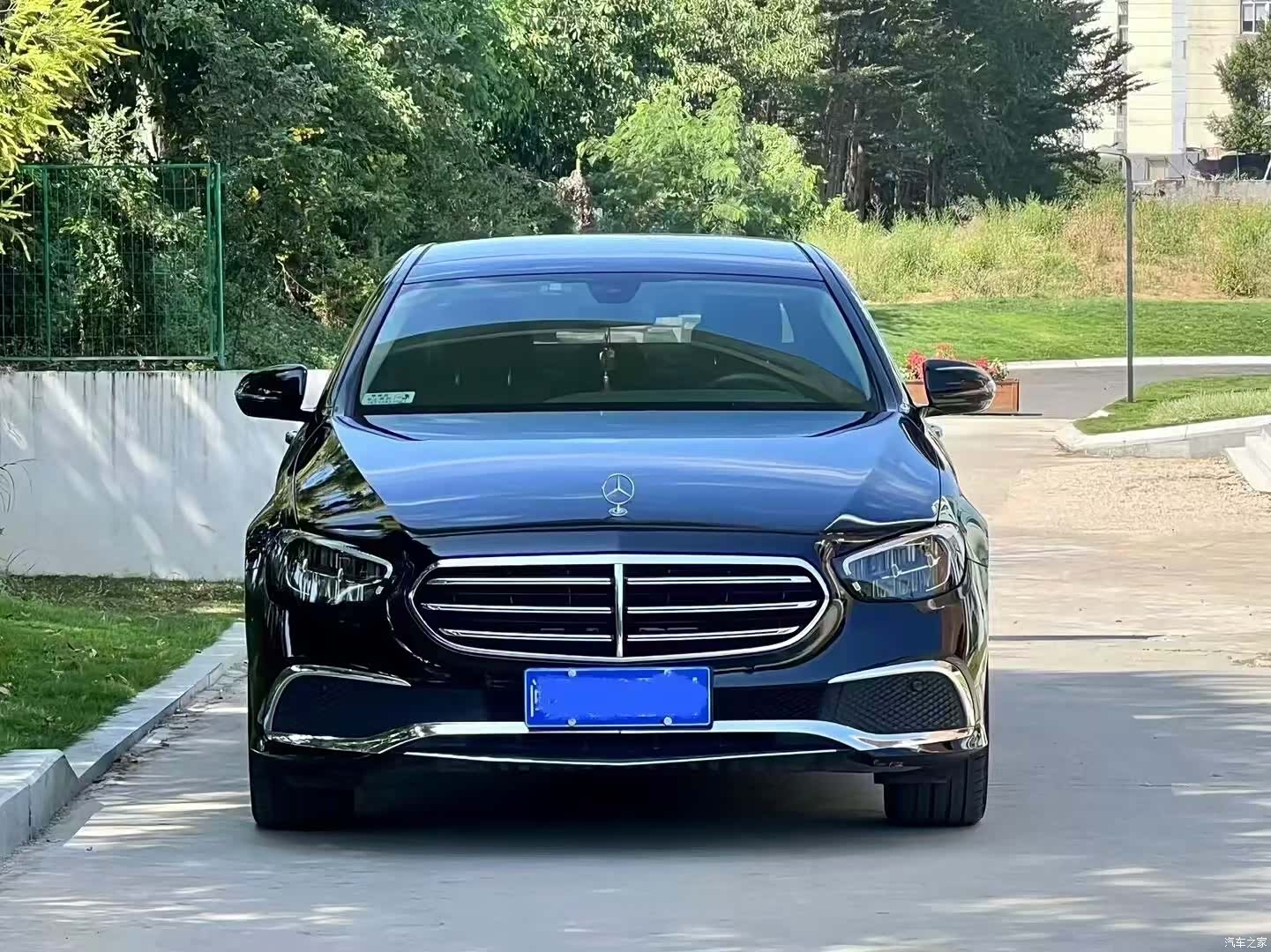 Mercedes-Benz E-Class, 2023 2