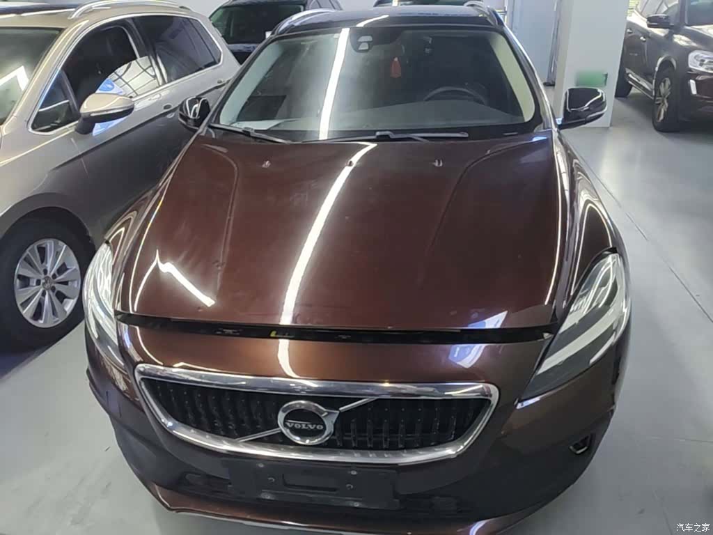 Volvo V40, 2018 3