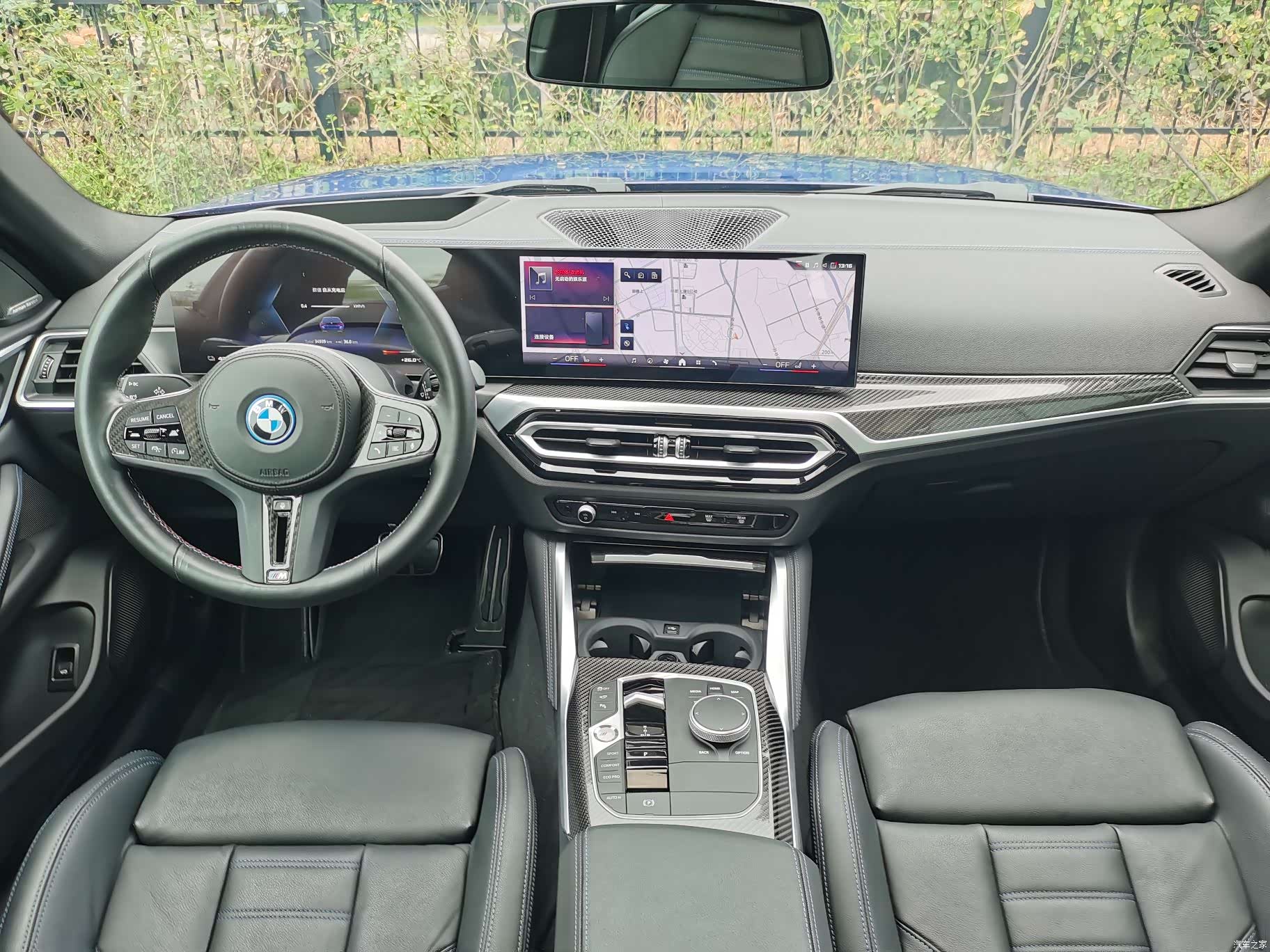 BMW i4, 2024 9