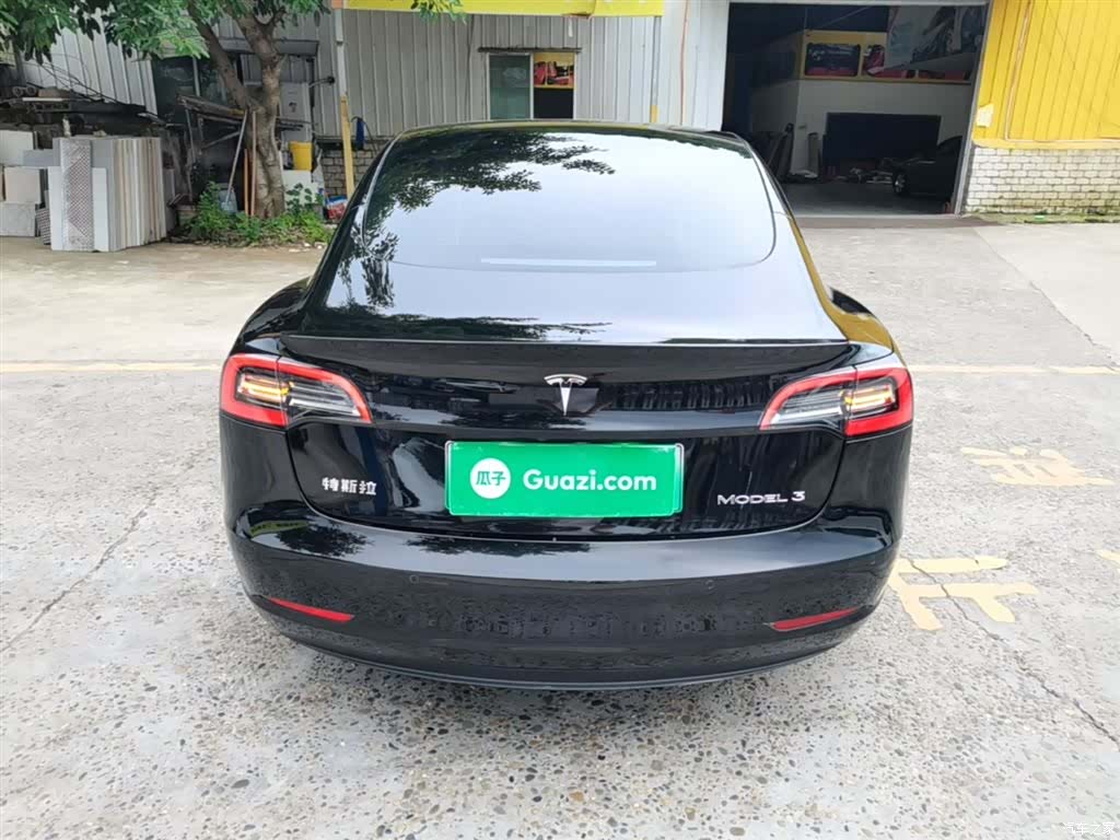 Tesla Model 3, 2022 6