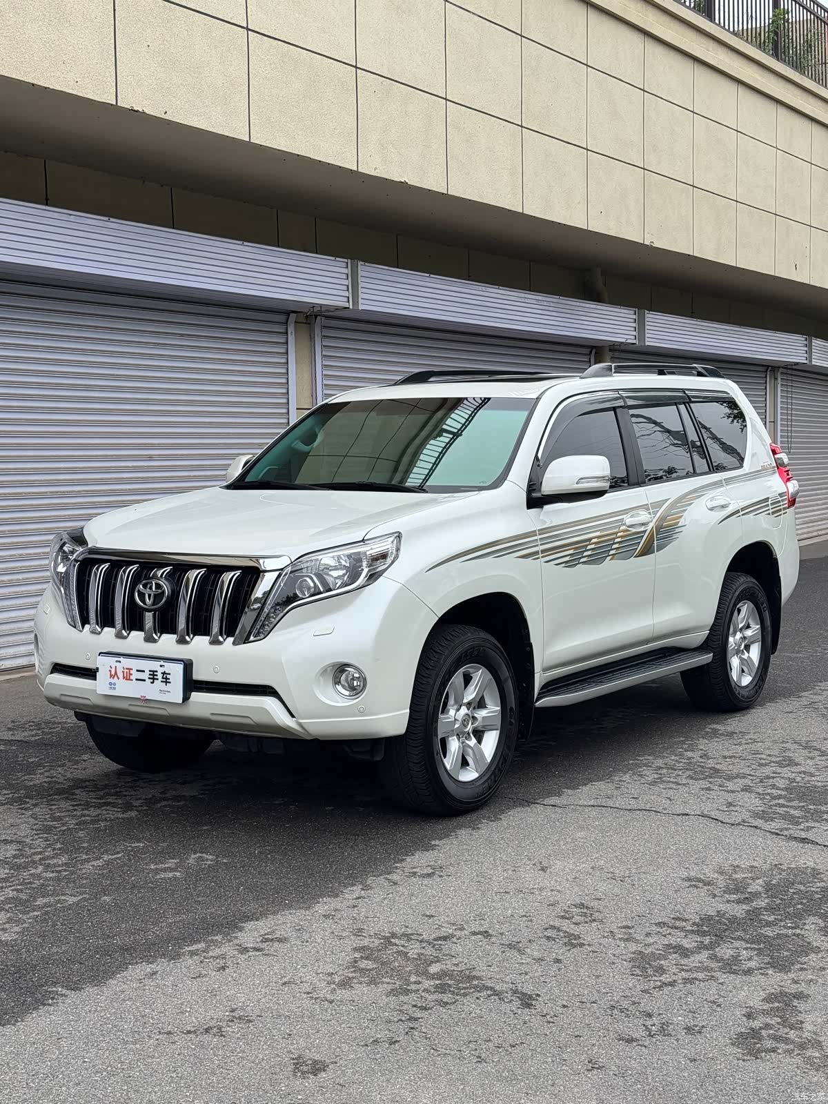 Toyota Prado, 2017 1