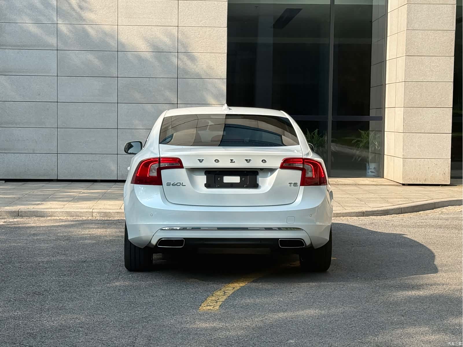 Volvo S60, 2015 18