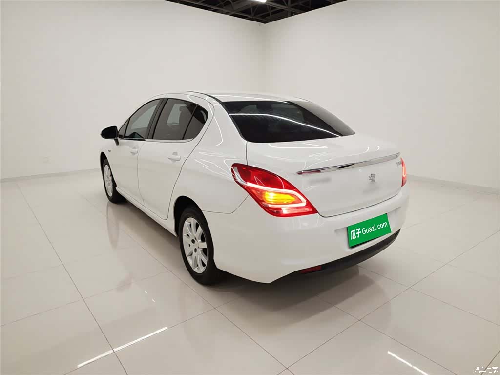 Peugeot 308, 2016 все фото