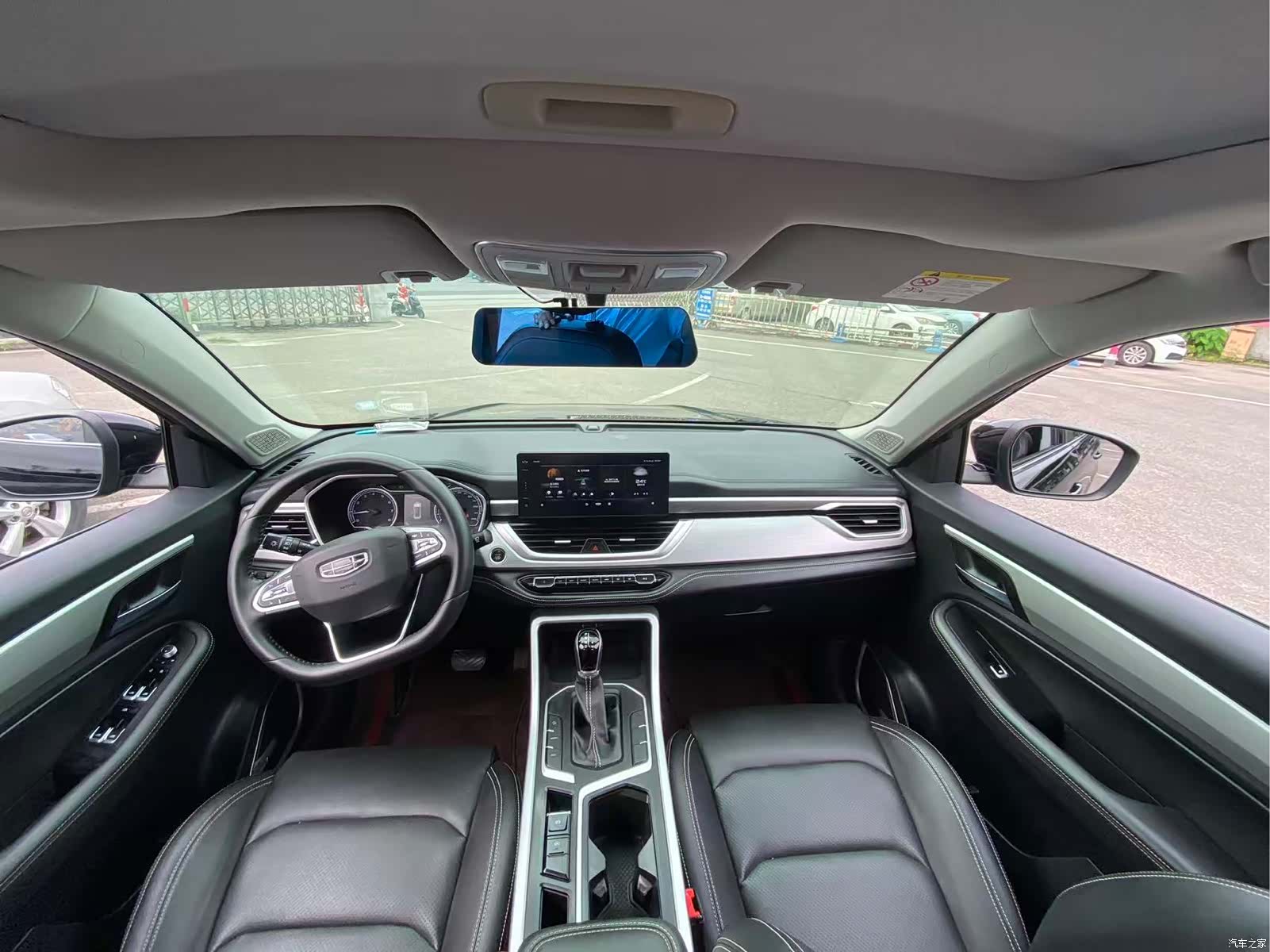 Geely X6, 2020 все фото