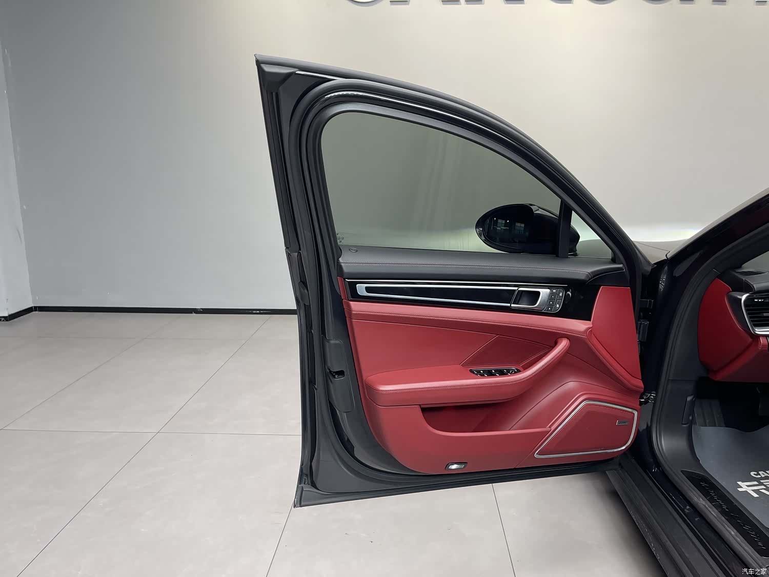 Porsche Panamera, 2023 19