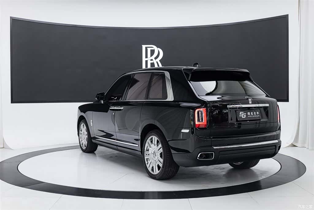 Rolls-Royce Cullinan, 2021 6