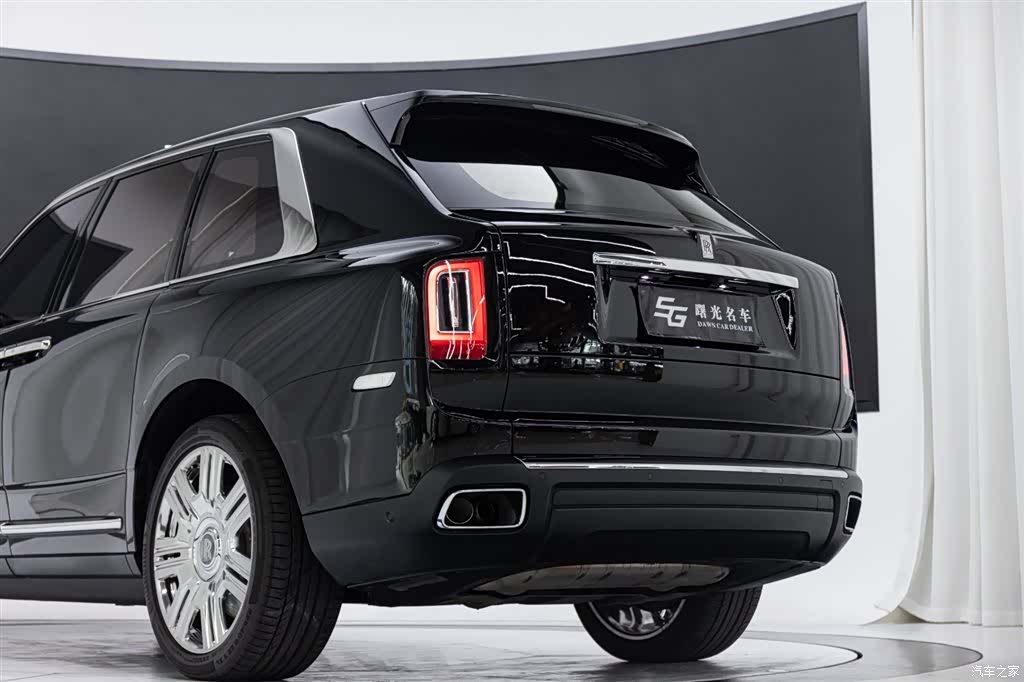 Rolls-Royce Cullinan, 2021 19