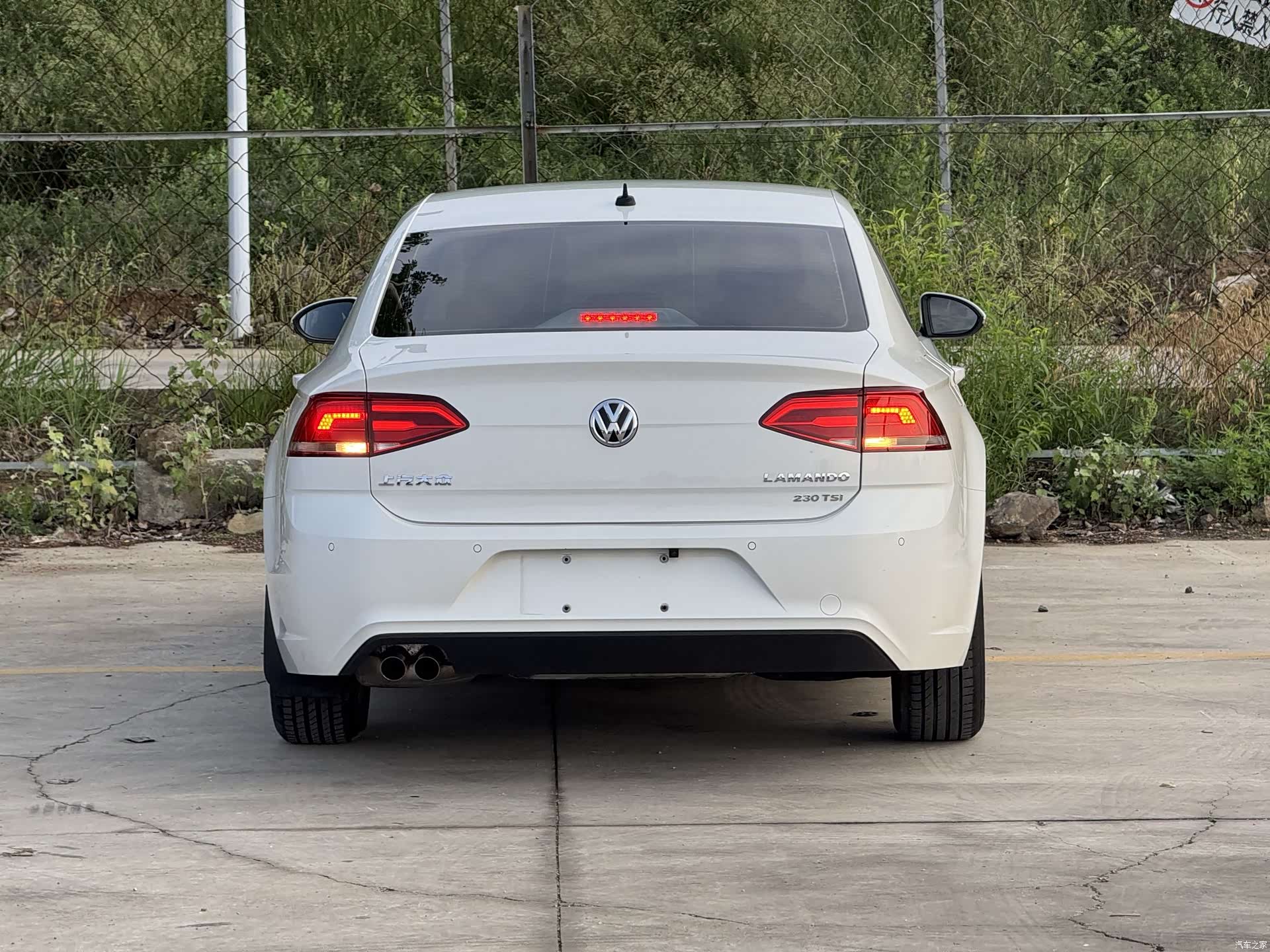 Volkswagen Lamando, 2016 7