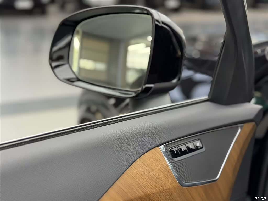 Volvo XC90, 2022 18
