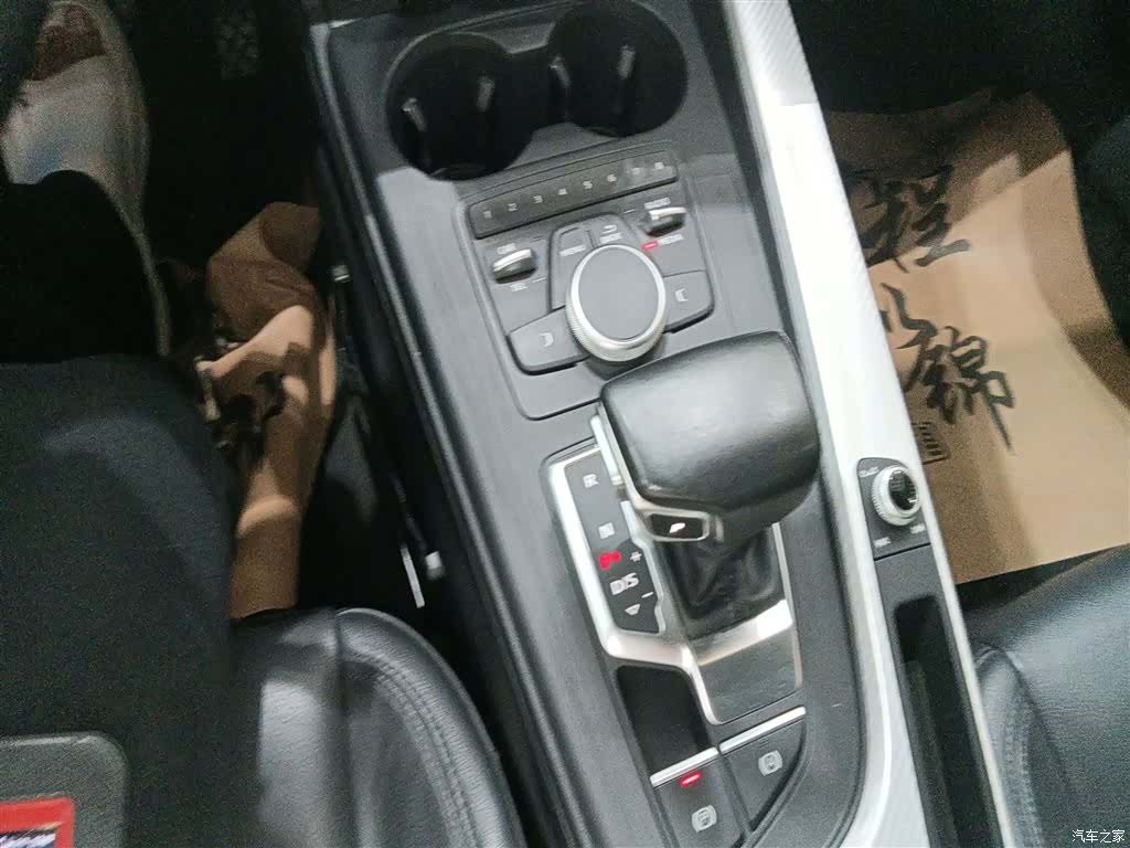 Audi A4L, 2017 14