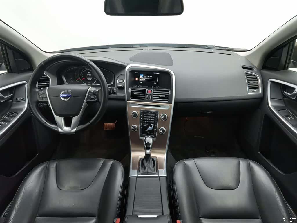 Volvo XC60, 2016 все фото
