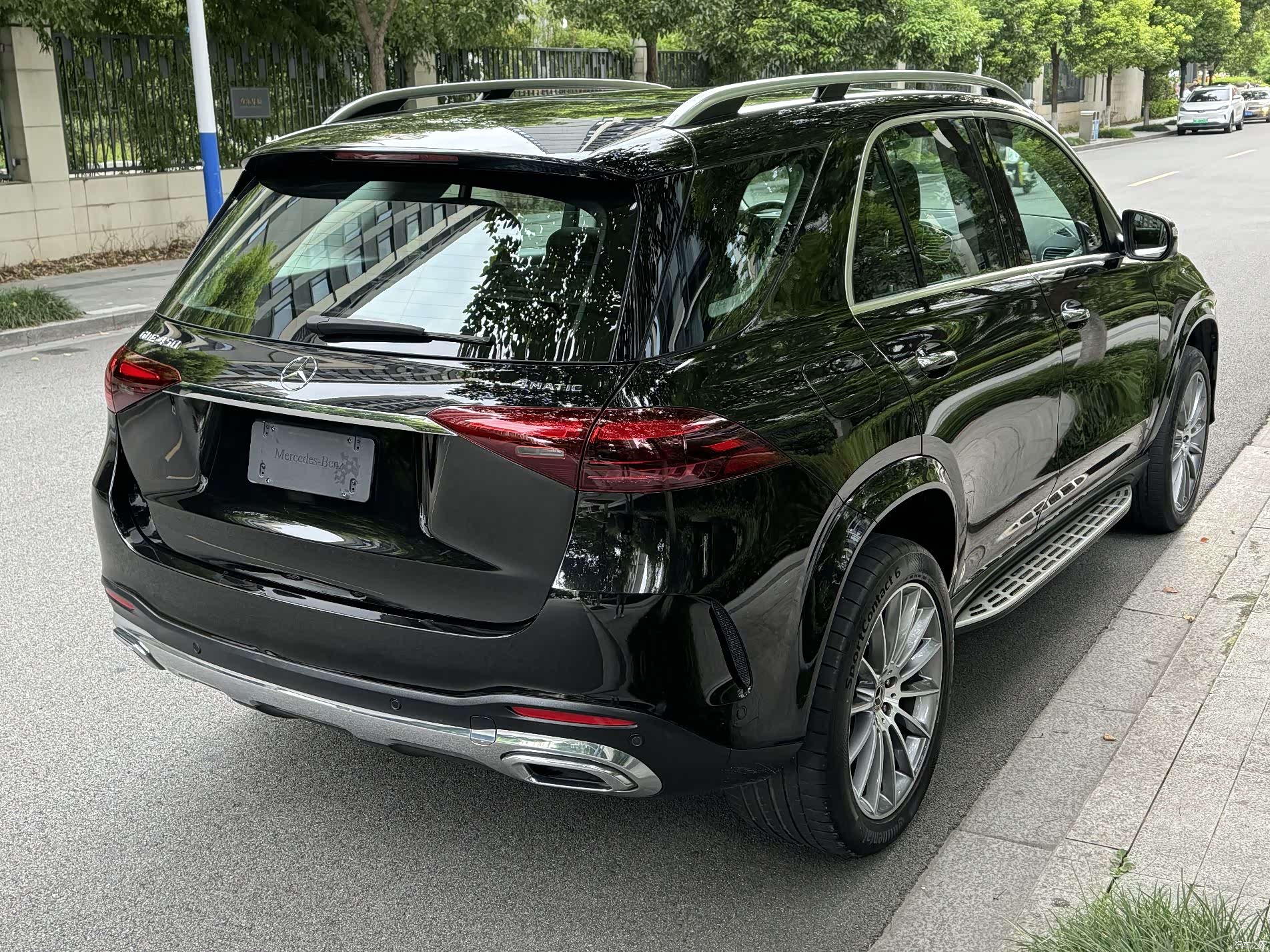 Mercedes-Benz GLE, 2023 12