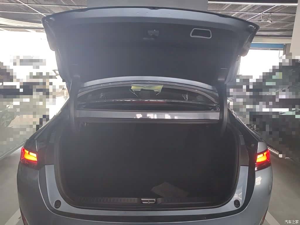 Xpeng P5, 2022 19