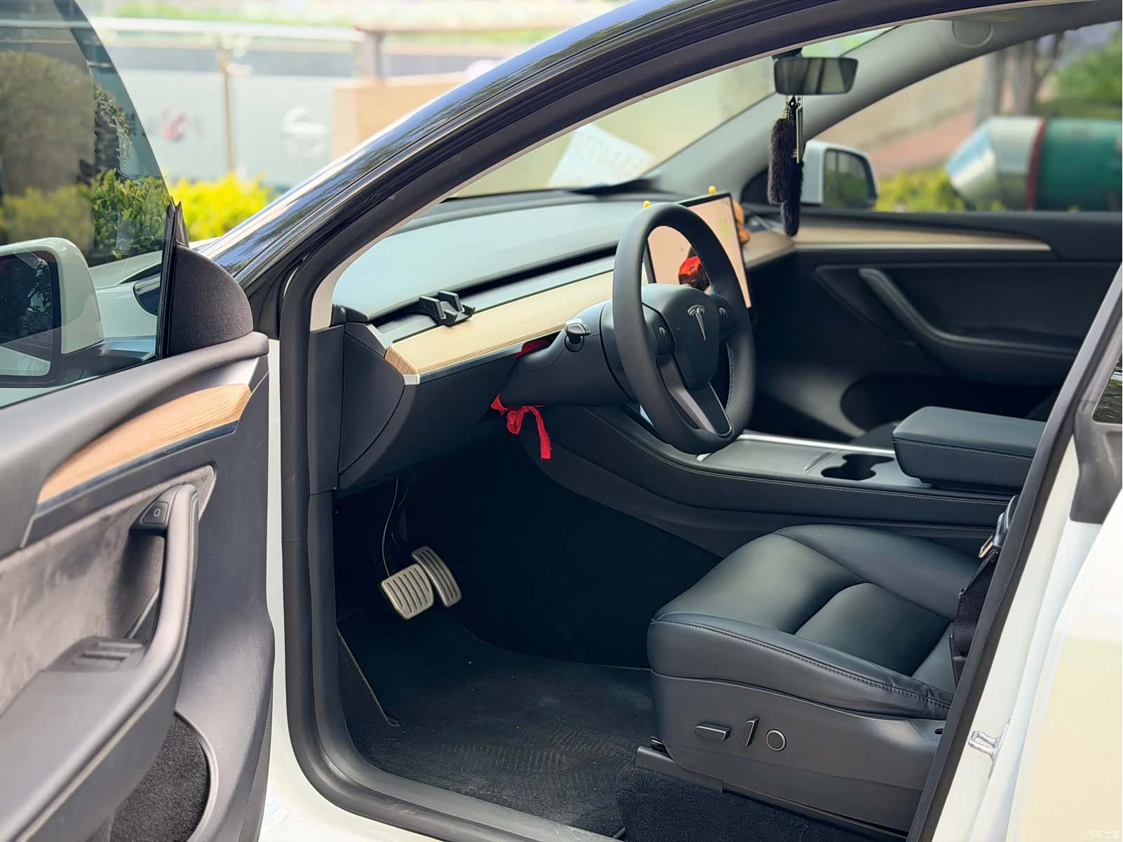 Tesla Model Y, 2022 9