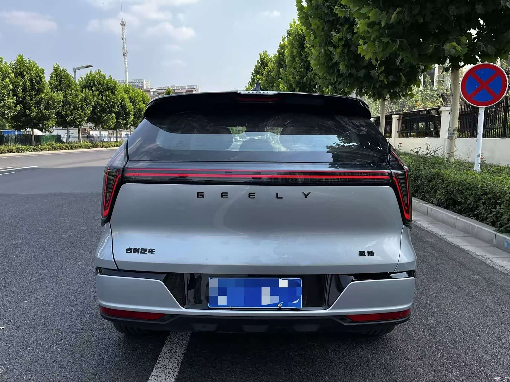 Geely Boyue, 2025 8