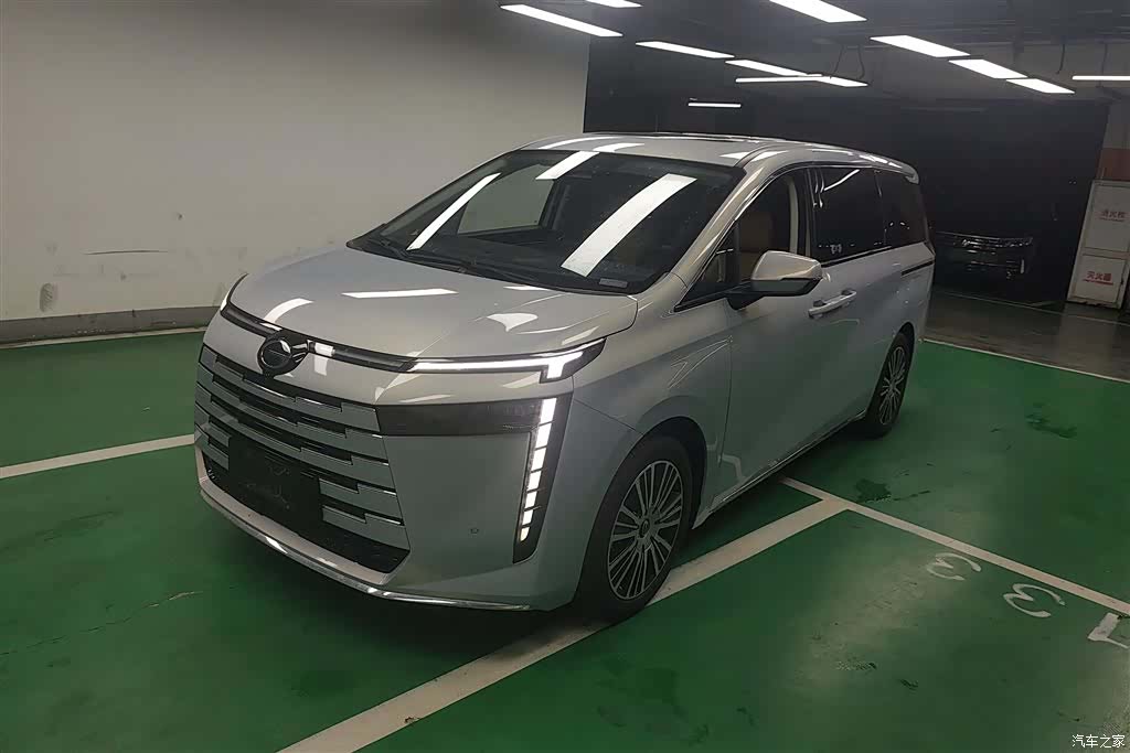 Trumpchi E8, 2024 1