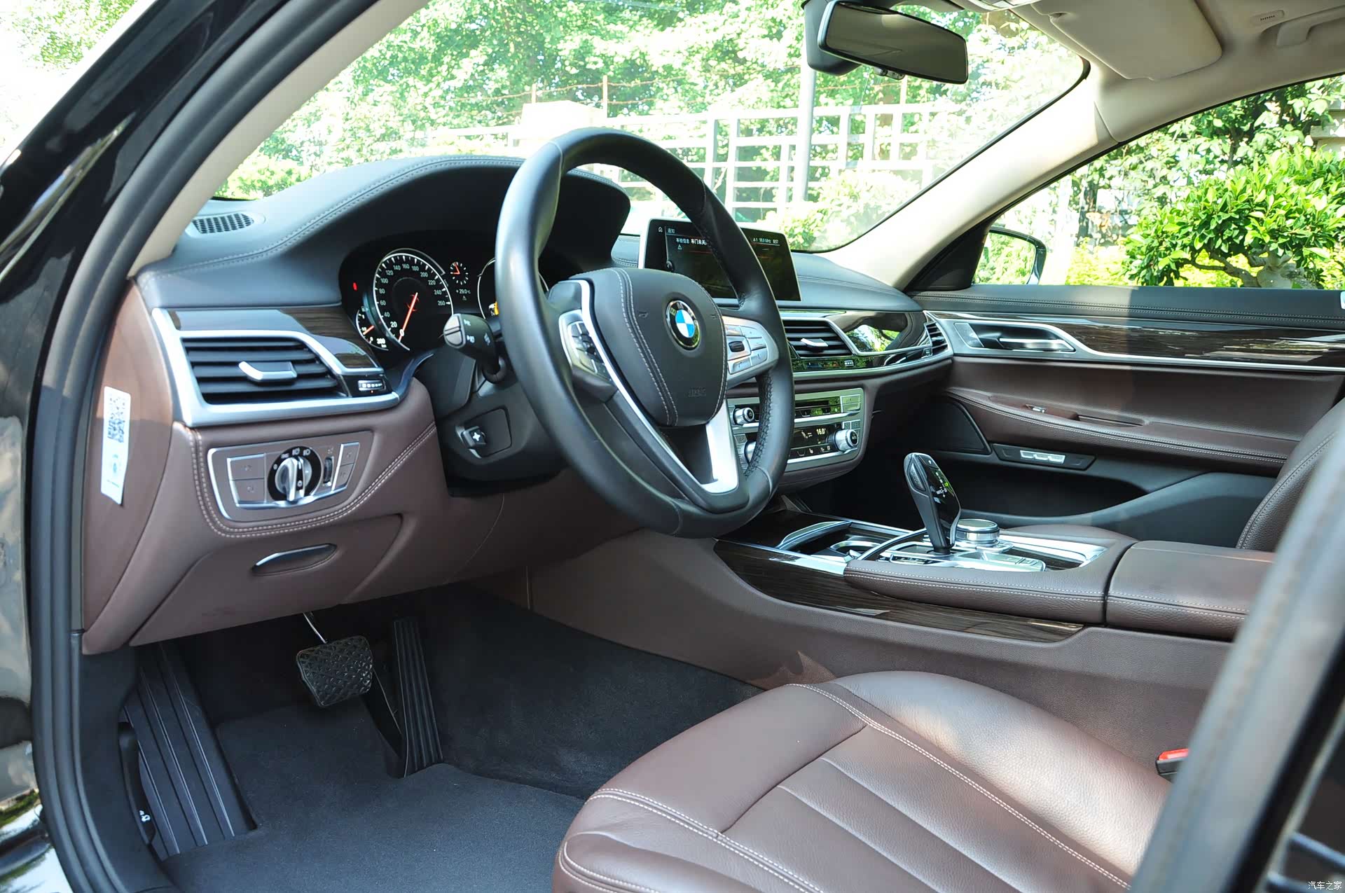 BMW 7 Series, 2016 6