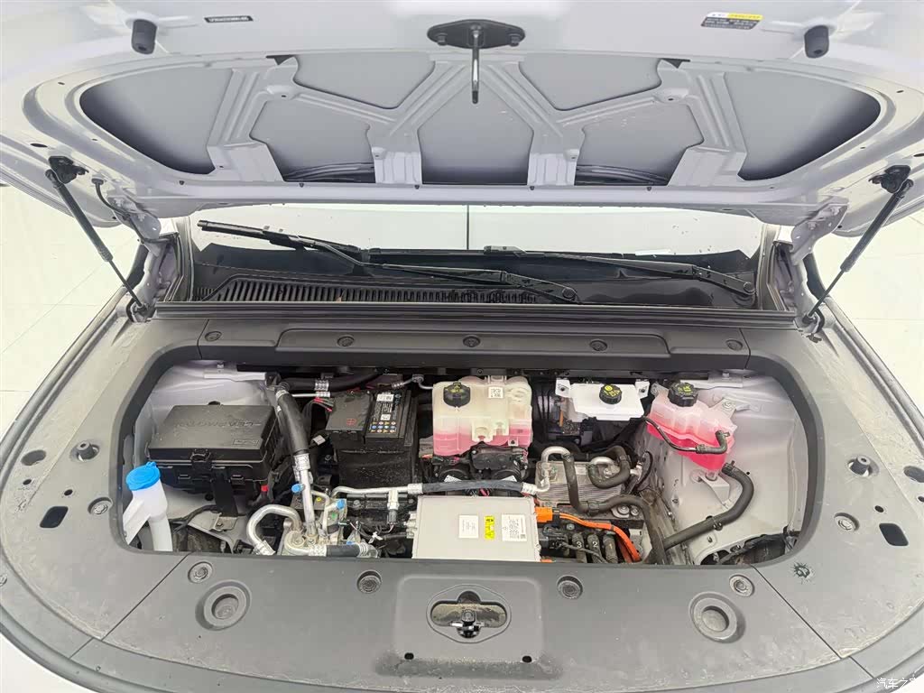 Leapmotor C10, 2025 20
