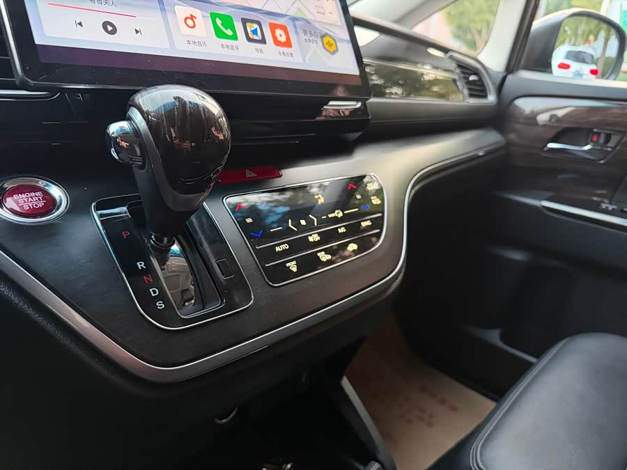 Honda Elysion 2018, фото 17