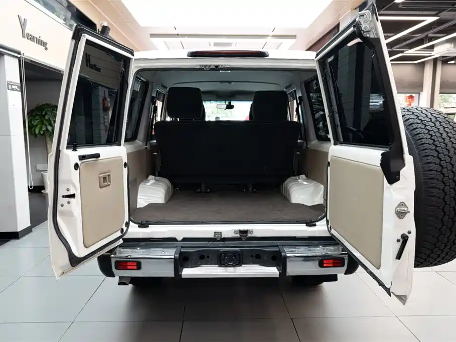 Toyota Land Cruiser Toyota Land Cruiser