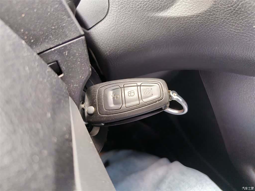 Ford Focus, 2014 9