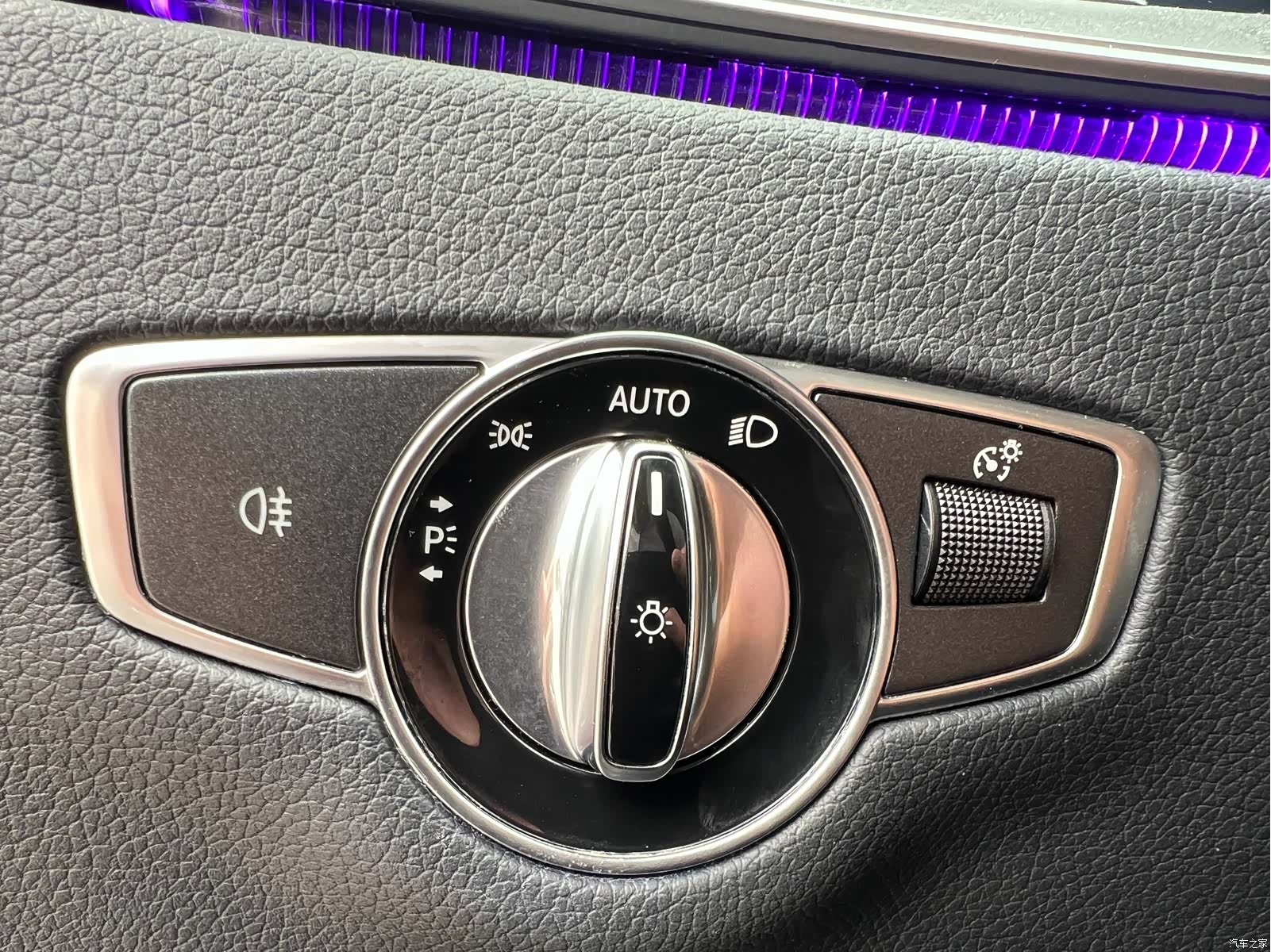 Mercedes-Benz CLS, 2019 44