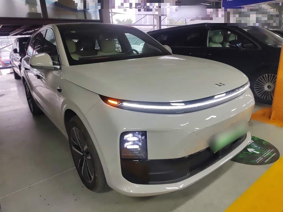 Li Auto Ideal L6