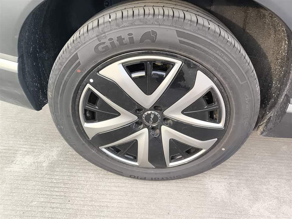 BYD Sea Lion 07 DM-i