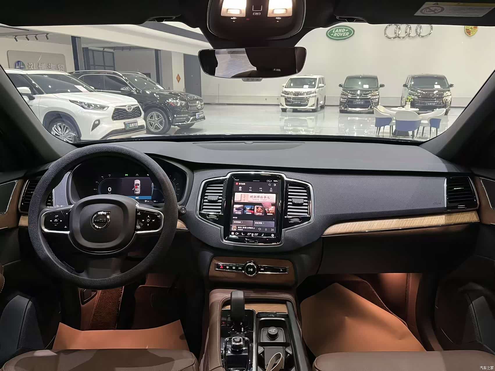 Volvo XC90, 2025 6