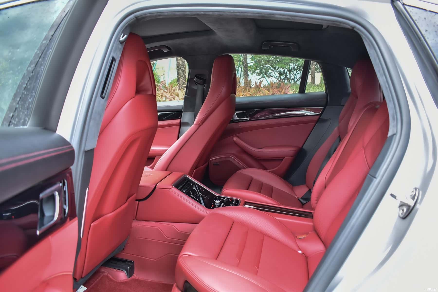 Porsche Panamera, 2017 11