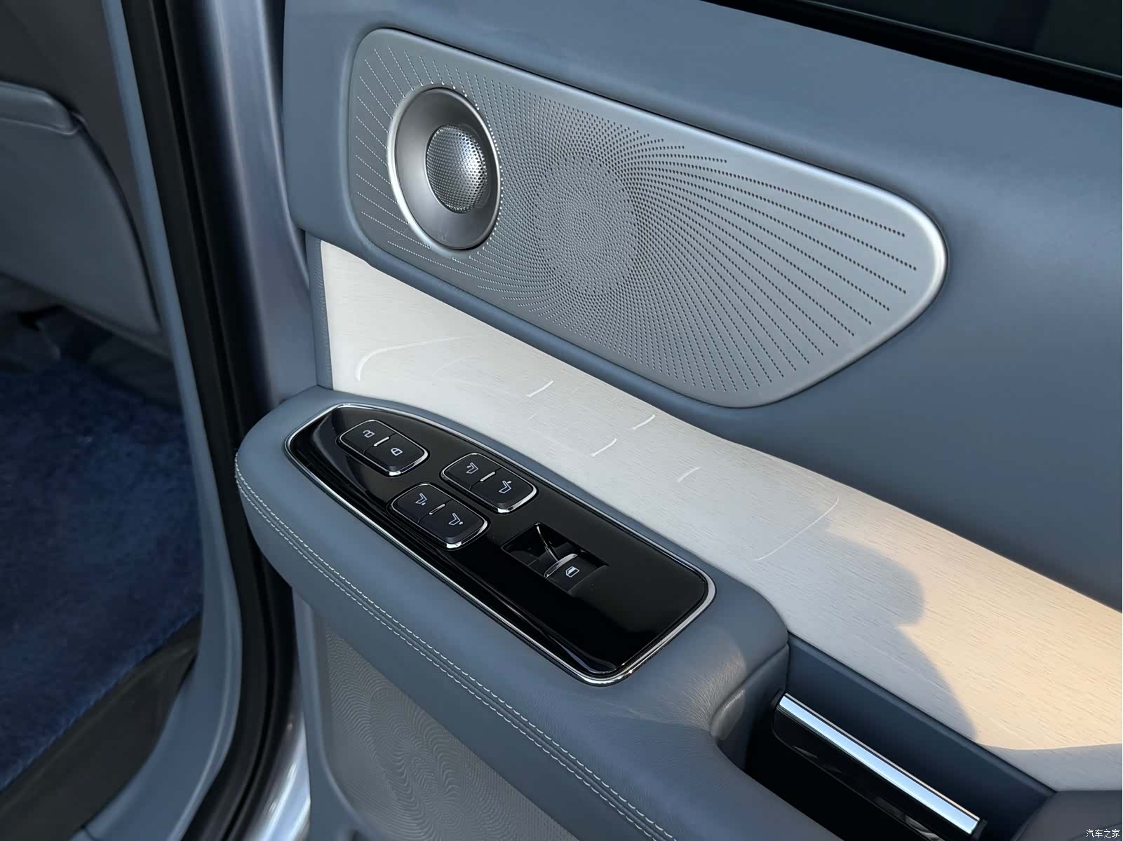 Lincoln Navigator, 2019 30