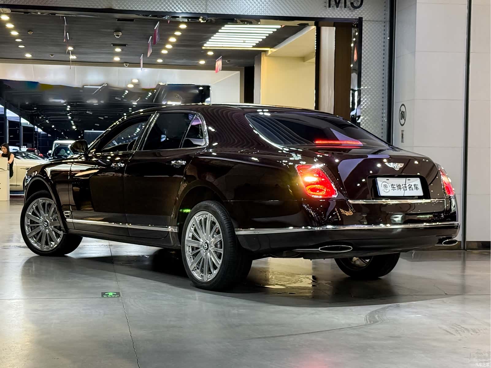 Bentley Mulsanne, 2014 4