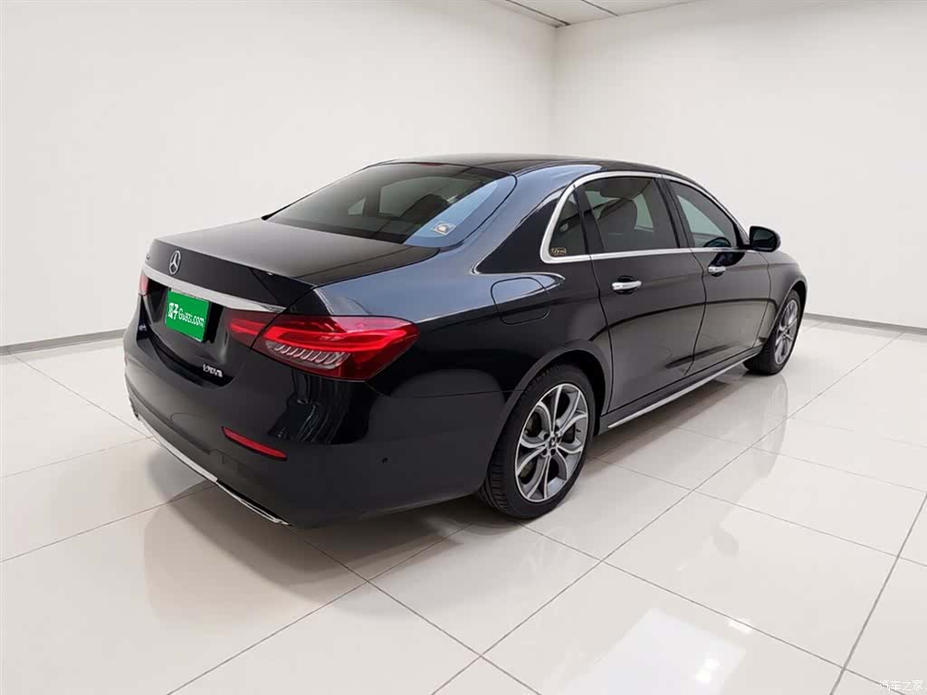 Mercedes-Benz E-Class, 2021 4