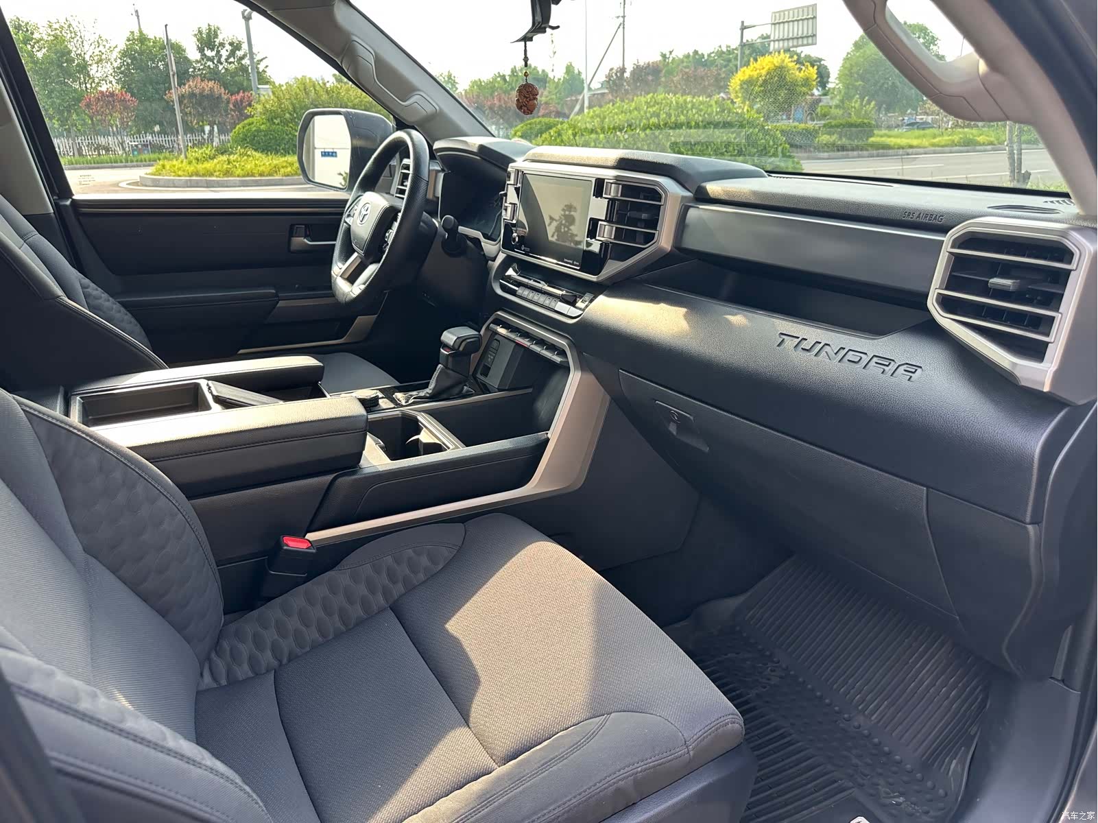 Toyota Tundra, 2023 12