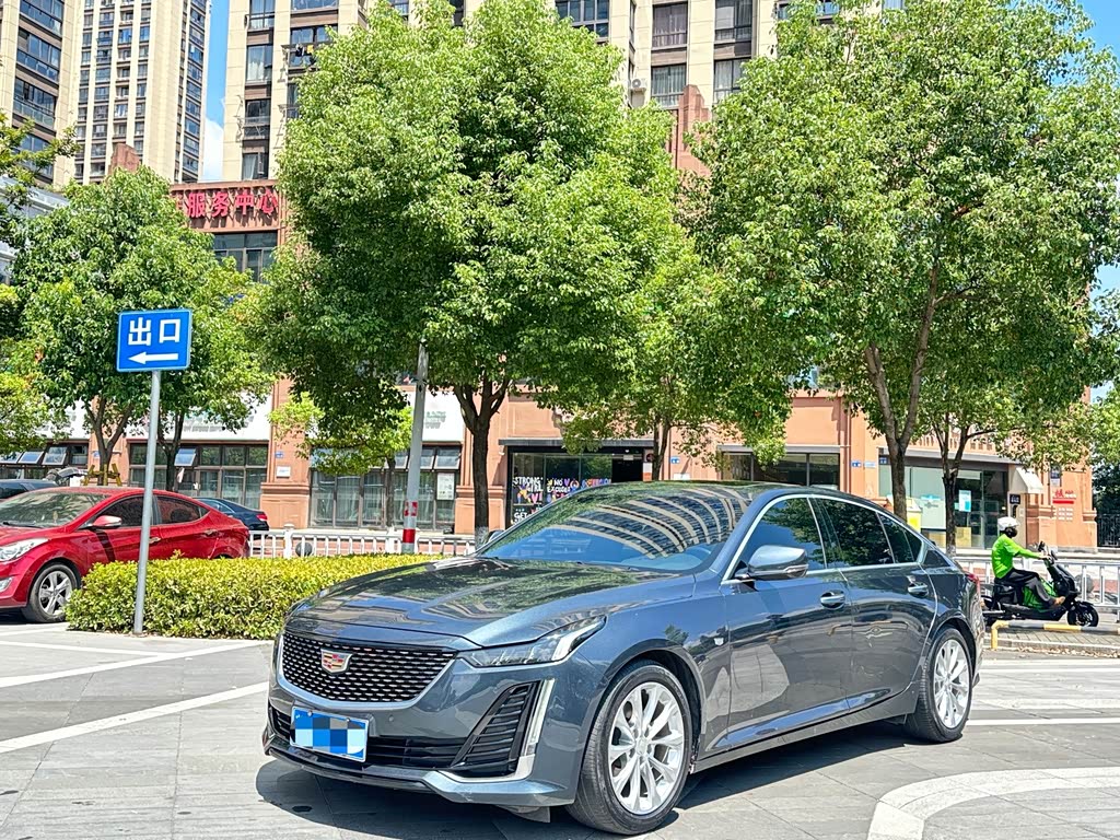 Cadillac CT5