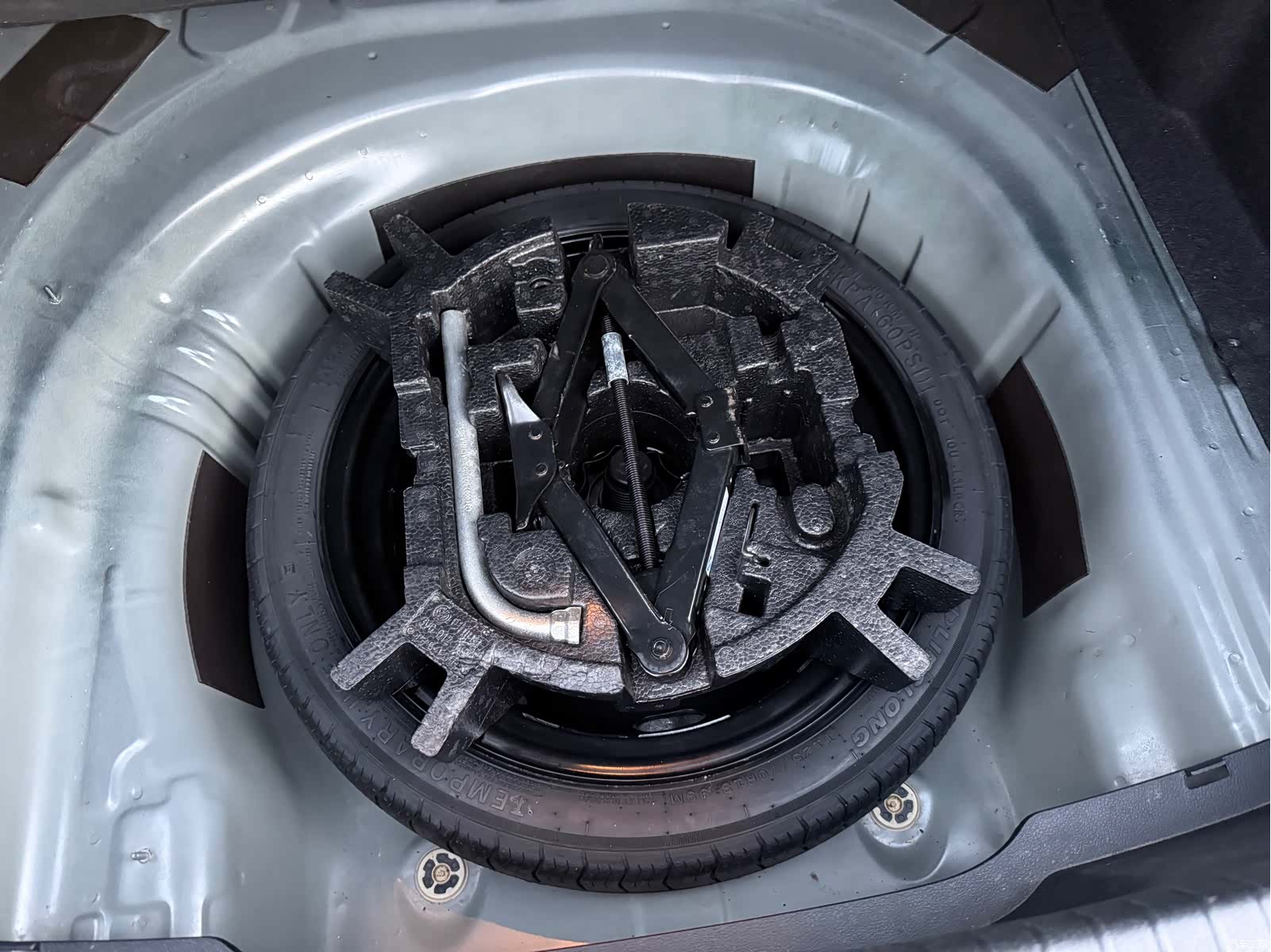 Volkswagen Magotan, 2021 28