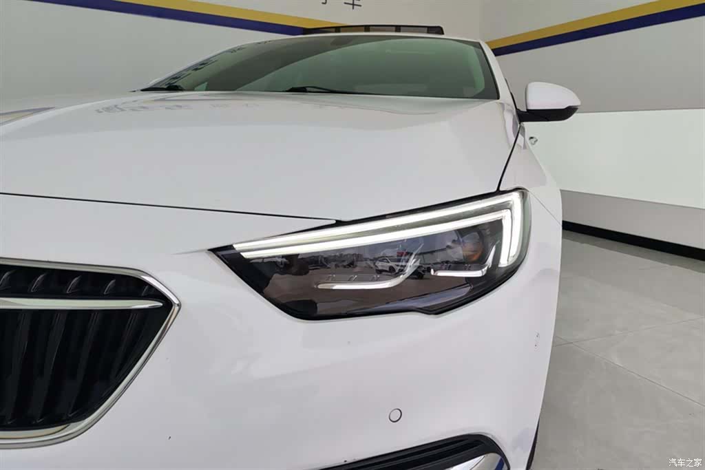 Buick Regal, 2018 все фото
