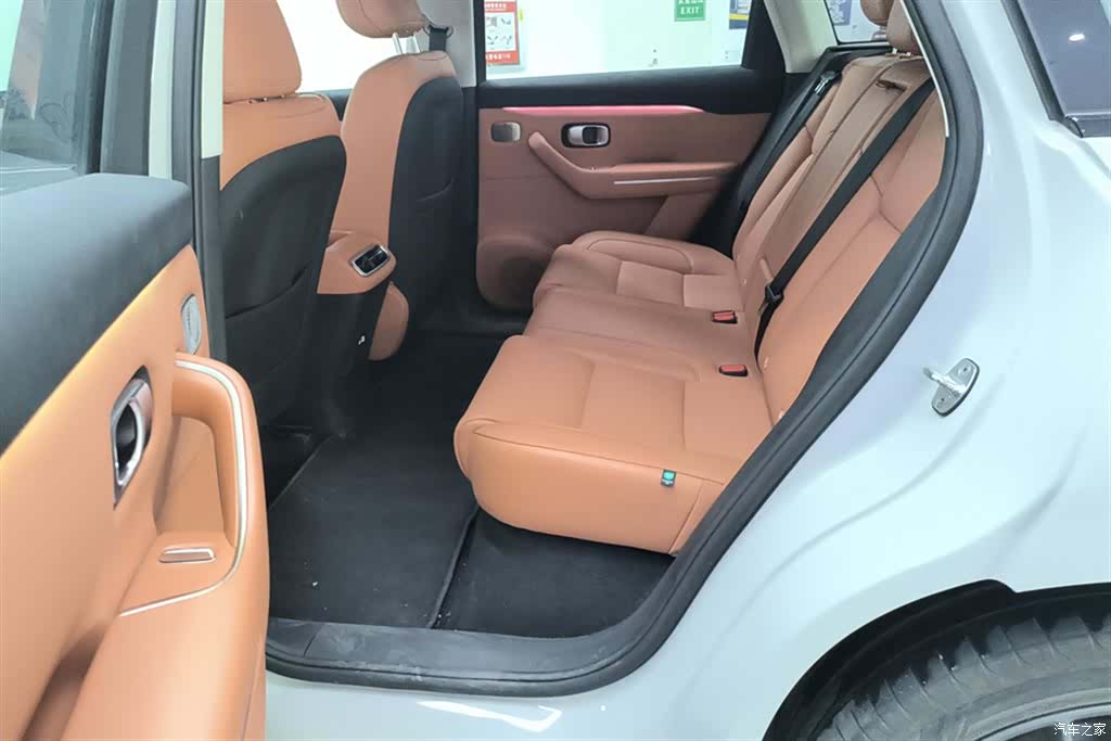 Leapmotor C10, 2025 11