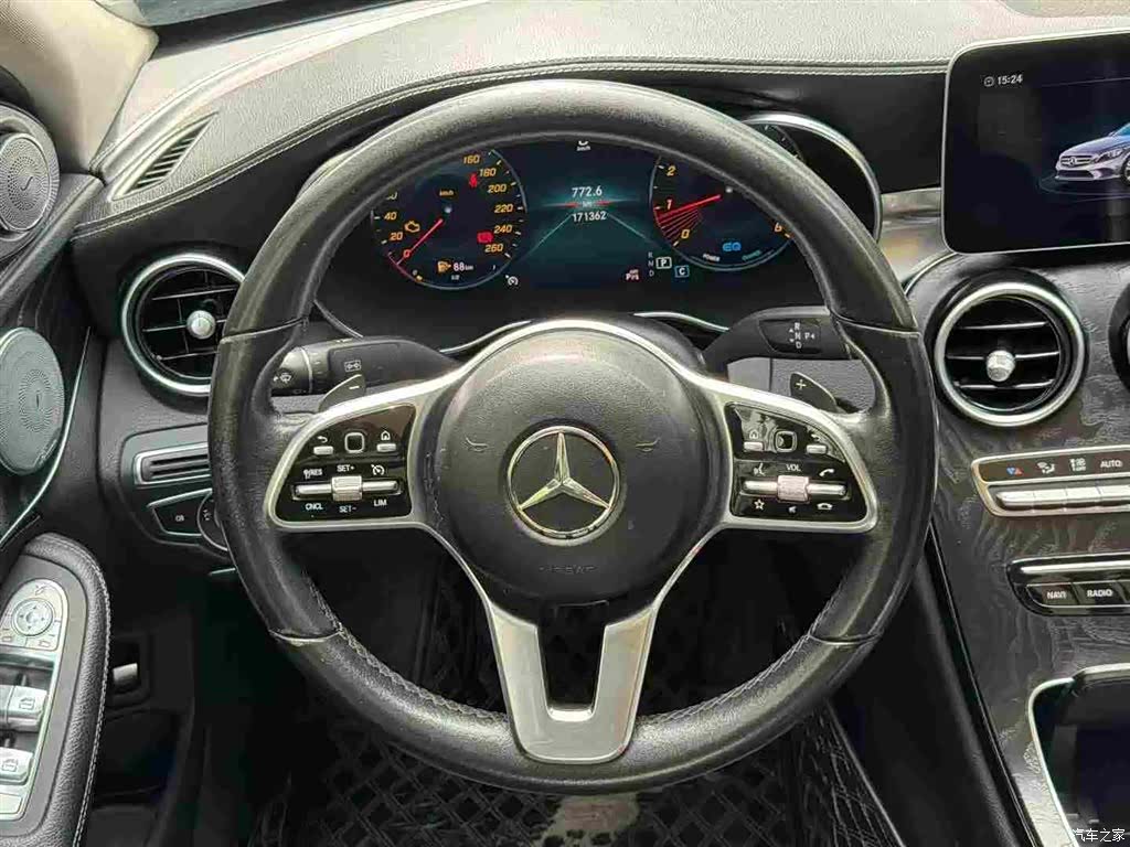 Mercedes-Benz C-Class, 2019 6