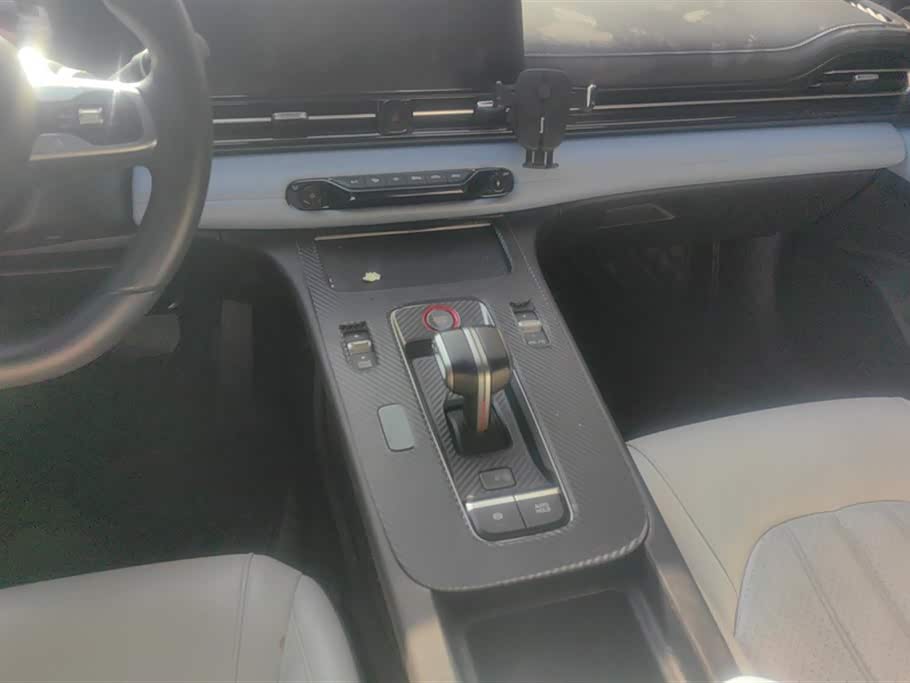 Trumpchi Shadow Leopard