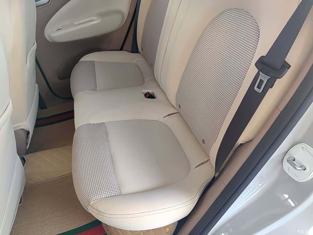 Wuling MINIEV, 2025 17