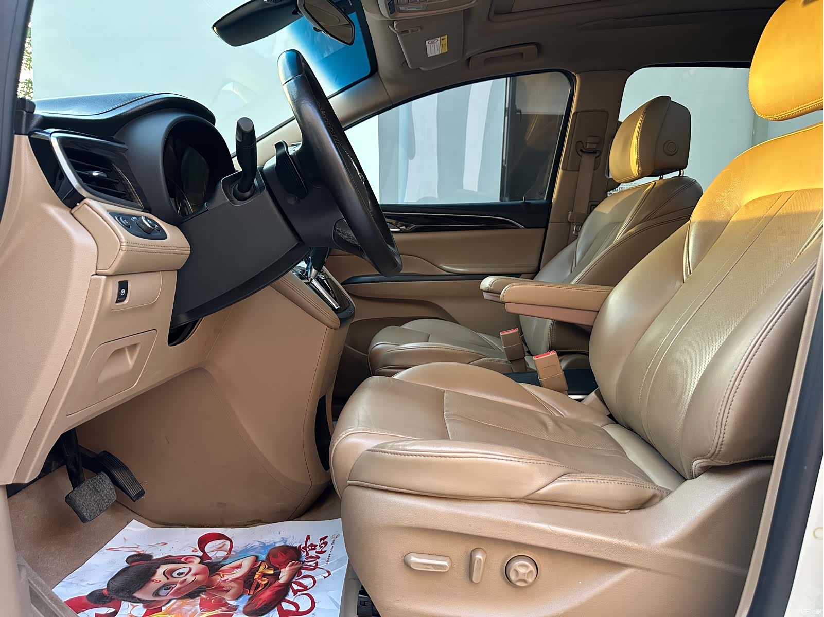 Buick GL8, 2018 8