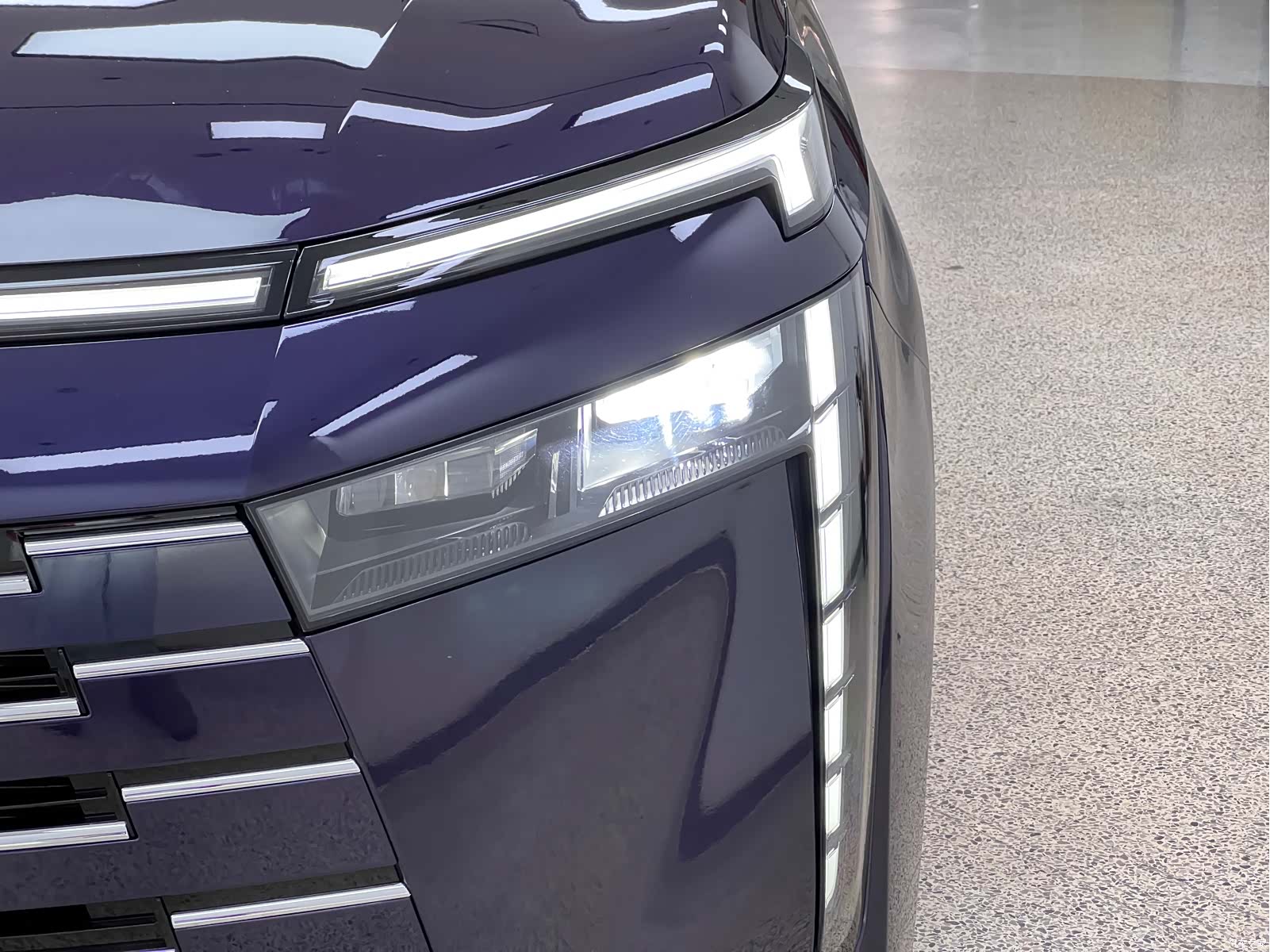 Trumpchi E8, 2023 8